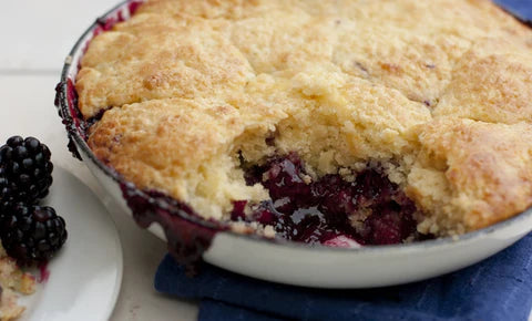Blackberry Orange Cobbler
&ndash; Ivéta